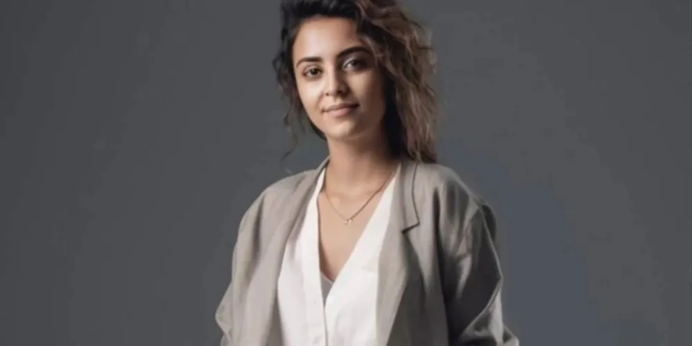 Usando a IA, o site StyleSeat gerou a mulher mais bonita do Brasil
