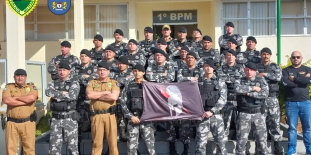 Desfile foi realizado após a solenidade com autoridades
