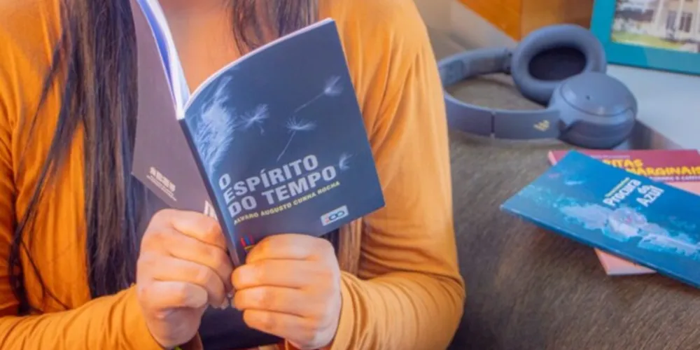 Outros títulos serão publicados, sempre com o intuito de marcar esta data