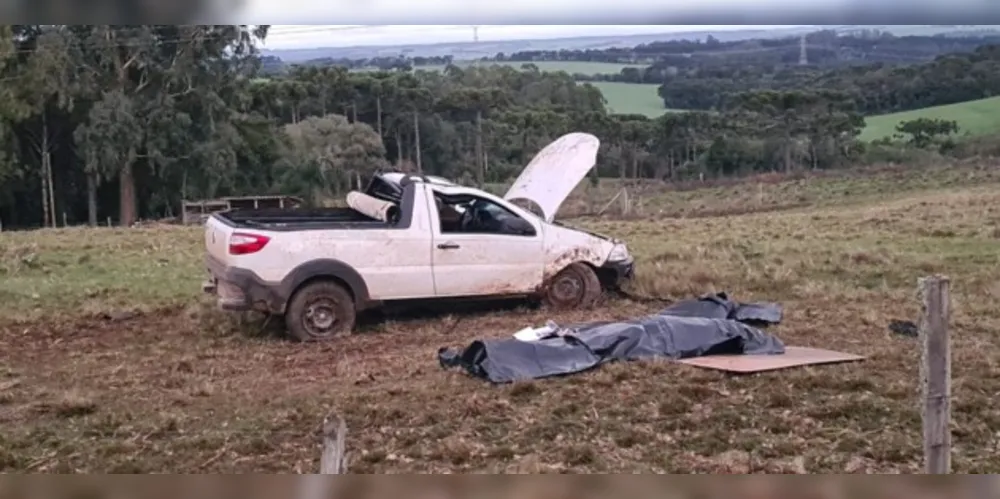 Rapaz morre após capotamento na PR-438 no distrito do Guaragi