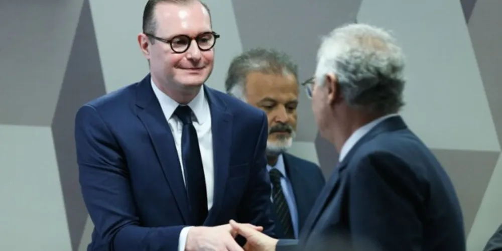 Zanin falou por 26 minutos para se apresentar aos parlamentares da CCJ, responsáveis por sabatinar e aprovar, ou não, a indicação