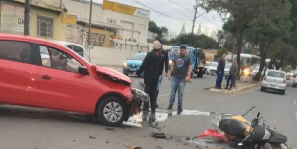Acidente aconteceu na tarde desta sexta-feira (23), na Visconde de Mauá