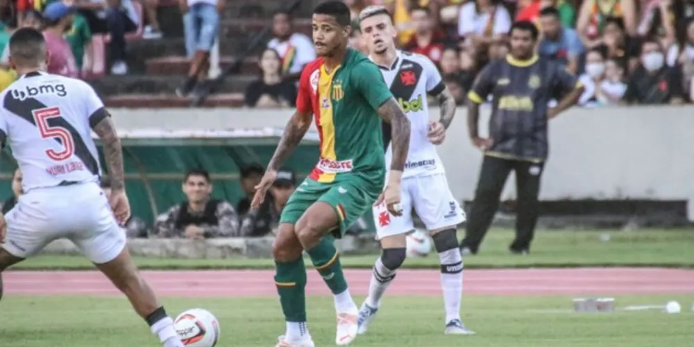 Atualmente no Irã, Ygor Catatau leva punição mais pesada do julgamento