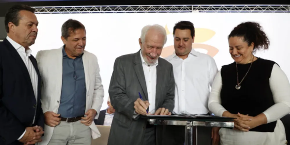 O convênio foi assinado nesta quinta-feira (1) pelo governador Carlos Massa Ratinho Junior