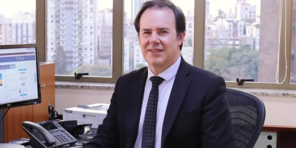 Fernando Quadros da Silva é paranaense e deverá coordenadr o TRF4 pelos próximos dois anos