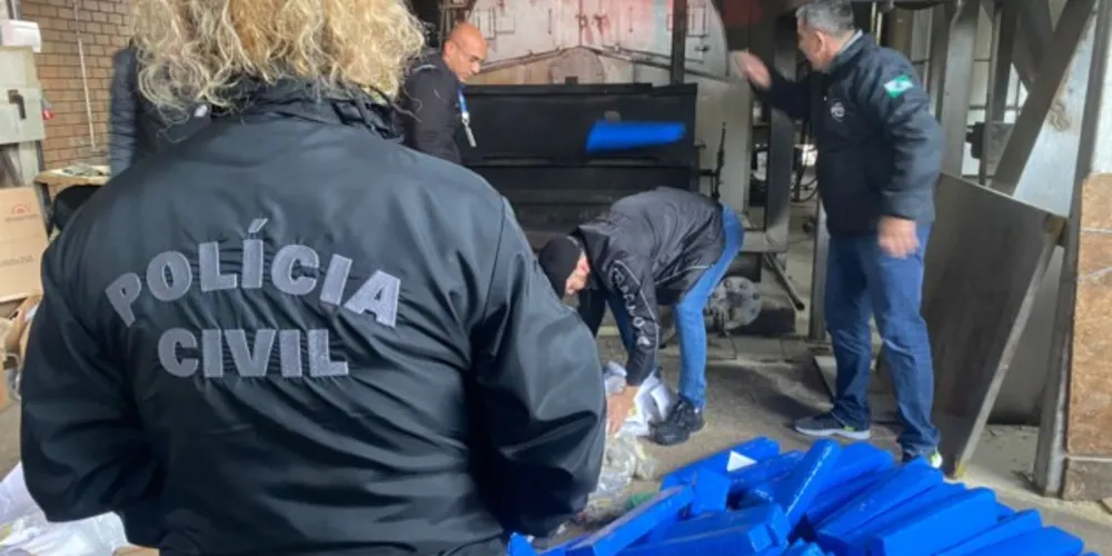 Os entorpecentes incinerados são maconha, crack, cocaína, ecstasy e LSD