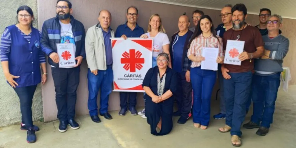 Representantes das entidades que tiveram os projetos aprovados foram reunidos