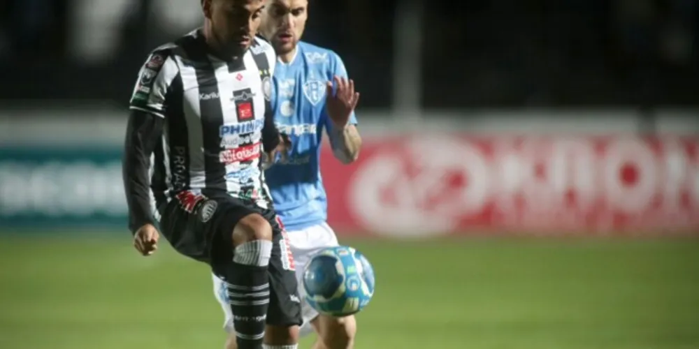 Operário finalizou mais de 20 vezes ao gol do Paysandu, porém, com pouca eficiência