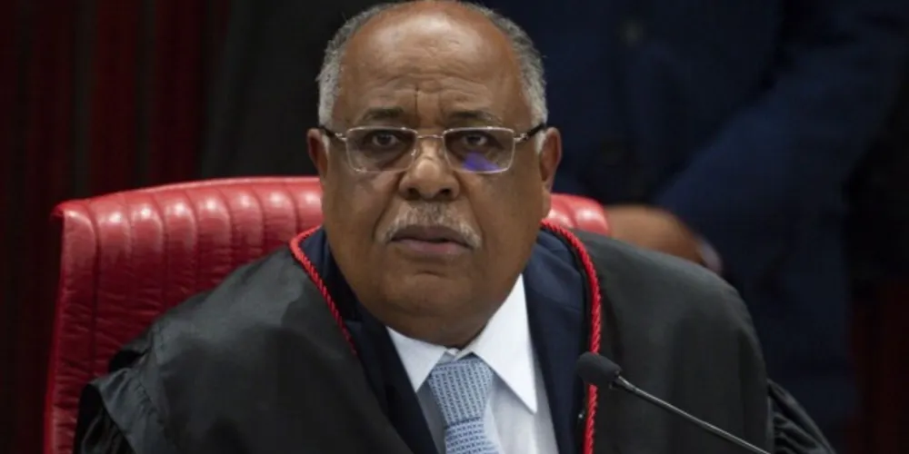 Benedito Gonçalves lembrou o andamento da ação e disse que foram analisados 682 documentos