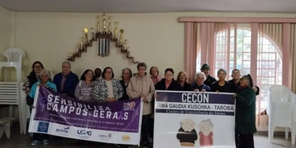 Foram realizadas rodas de conversa nos CRAS do município