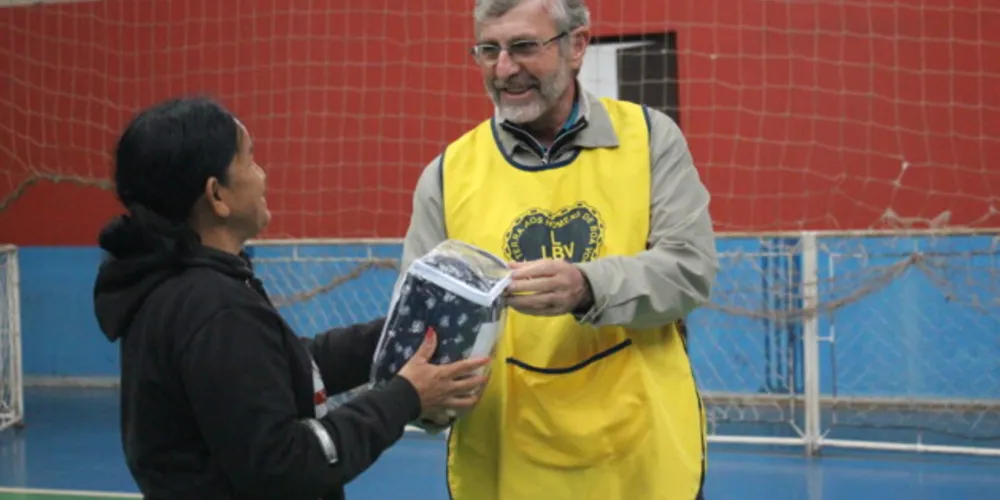 Em todo Paraná serão mais de 3 mil famílias contempladas com as doações de cobertores