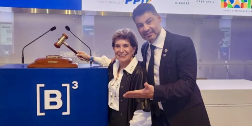 A prefeita Elizabeth Schimidt com o secretário de Inovação, Marcelo Rangel