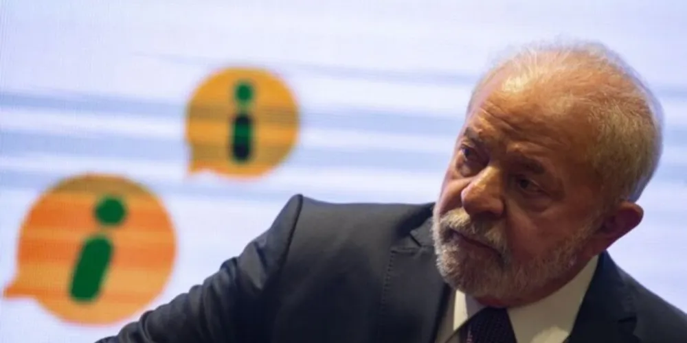 Ao tomar posse, em 1º de janeiro, o presidente Lula determinou a revisão de atos do governo anterior que impuseram sigilo indevido a documentos de acesso público