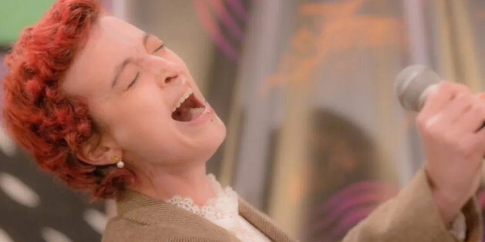 A noite fresca e a música no ar livre receberam patrocinadores, autoridades universitárias, músicos e entusiastas do Festival