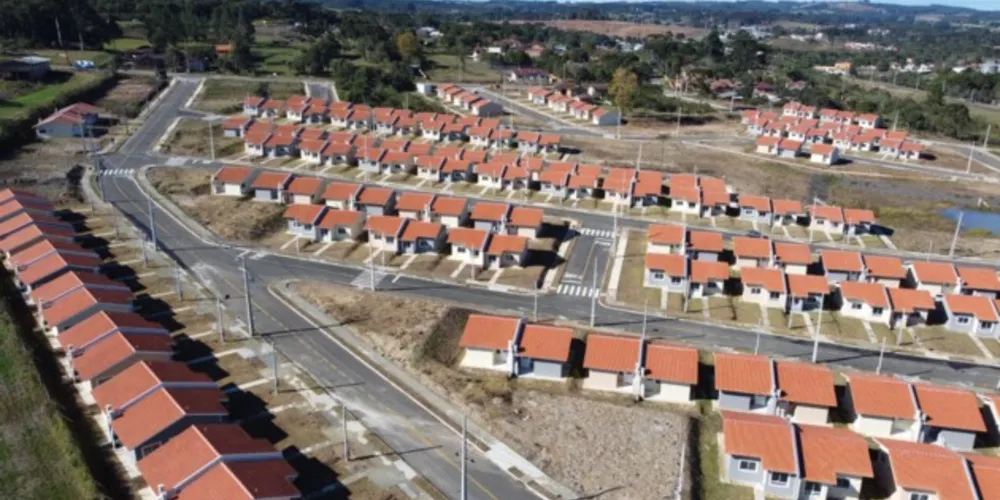 Além da entrega do empreendimento imobiliário, governador dará ordem de serviço para o início das obras do Ambulatório Médico Especializado (AME)