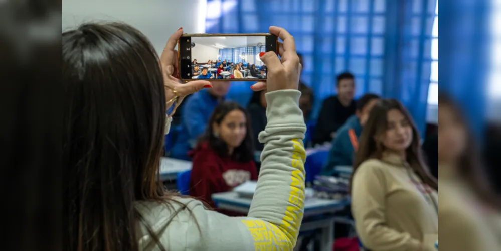 Essas imagens não ficam armazenadas no dispositivo ou com os docentes