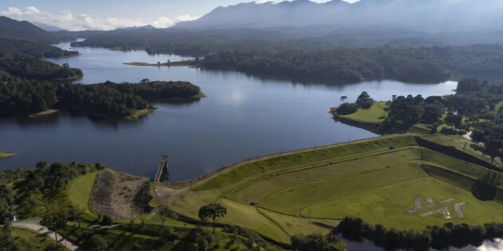 Recursos captados por meio de títulos blue bond vão financiar atividades que melhoram a gestão dos recursos hídricos