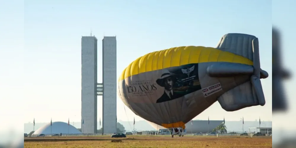 Alberto Santos Dumont é considerado um dos precursores da aviação e da criação de aeronaves no mundo