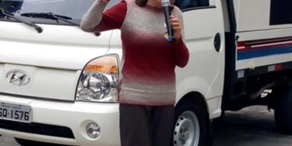 Desde que Selma Schons assumiu a presidência do Partido dos Trabalhadores na cidade, diversas reuniões foram realizadas para que o partido volte a ter representantes na Câmara