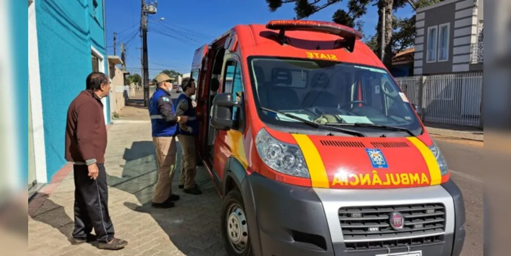 A jovem foi abordada pelos socorristas na Rua Leopoldo Froes