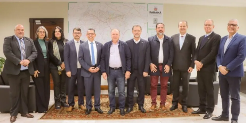 Durante o encontro, o Governo assumiu o compromisso, junto às reitoras e aos reitores, de retomar os estudos