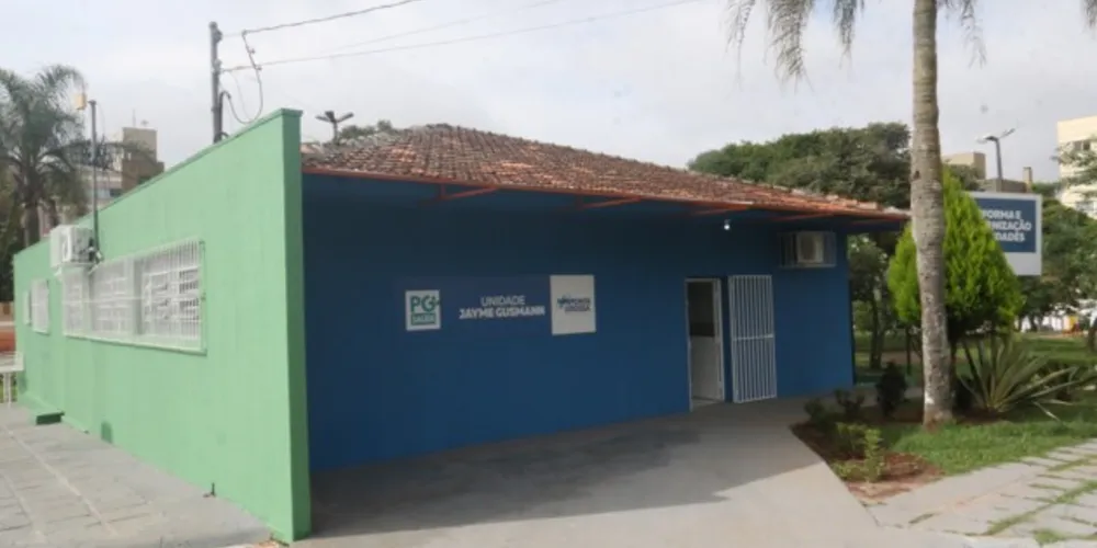 Salas de vacina ficam sem atendimento após vendaval em PG