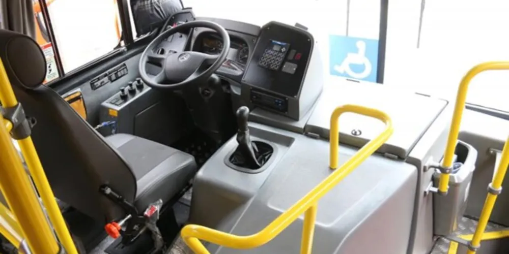Empresa abre vaga para motorista de ônibus