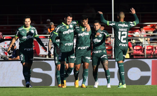 Partida ocorreu na tarde deste domingo (11), no Morumbi