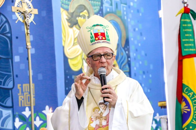 Caminhada de fé: Dom Sergio festeja com romeiros no Santuário do Rocio