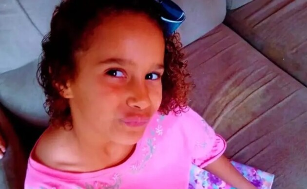 Corpo de Isabelli Alexandra Mariano, 8, foi encontrado com sinais de violência sexual dentro do sofá
