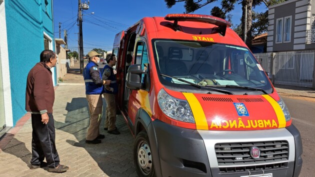 A jovem foi abordada pelos socorristas na Rua Leopoldo Froes