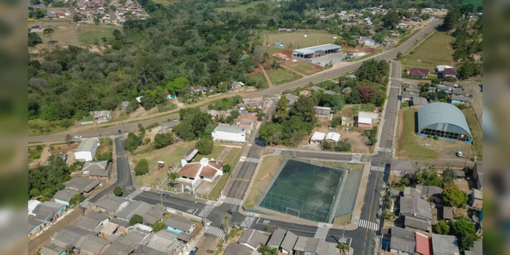 Trabalhos englobam não só as ruas do bairro, como também da rua Desembargador Mercer Júnior