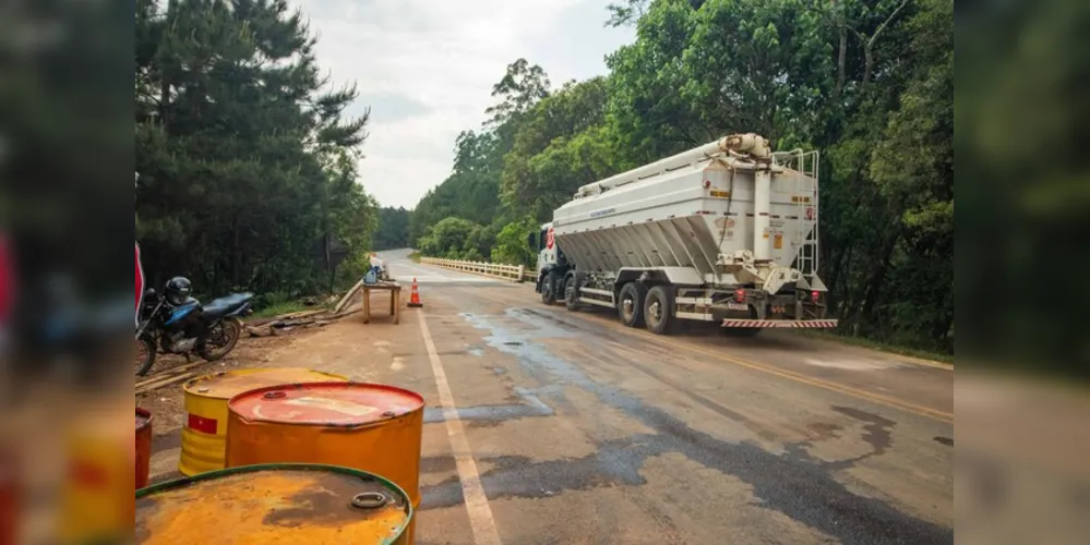 Após reunião do prefeito de Tibagi com o Secretário de Estado de Infraestrutura e Logística obras avançaram