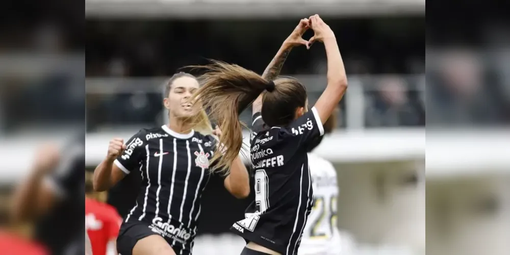 Jhennifer (foto) marcou dois na vitória alvinegra