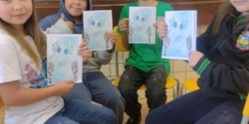 Primeira edição teve entrevista entre colegas, professora e convidados