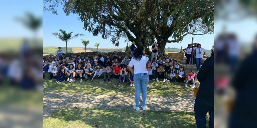 Momento foi marcante para crianças entenderem contexto histórico da região