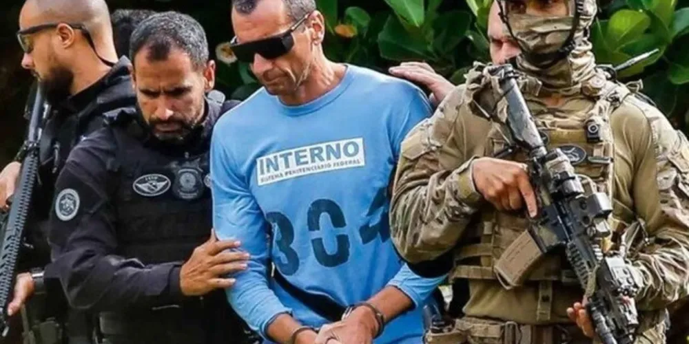 Esposa insinua que marido esteja sofrendo tortura na cadeia