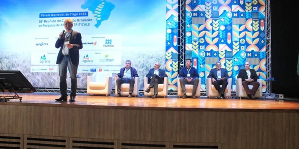 No Fórum Nacional de Trigo, governo estadual defendeu a ciência e inovação para avanço do agronegócio