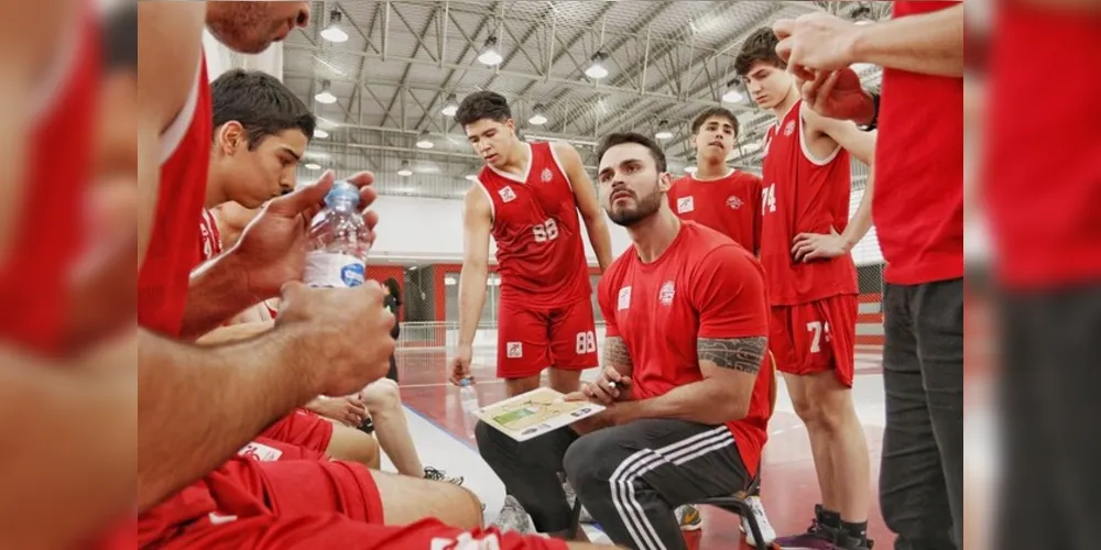 Basquete de Ponta Grossa é representado pela Liga Desportiva