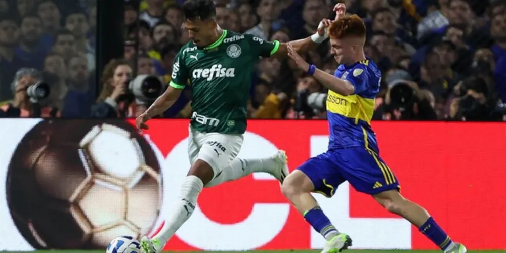 O goleiro palmeirense teve trabalho, mas conseguiu manter o placar inalterado até o apito final