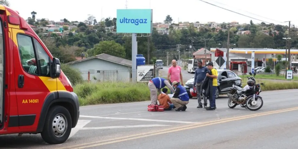 Equipes do Corpo de Bombeiros realizaram os primeiros atendimentos