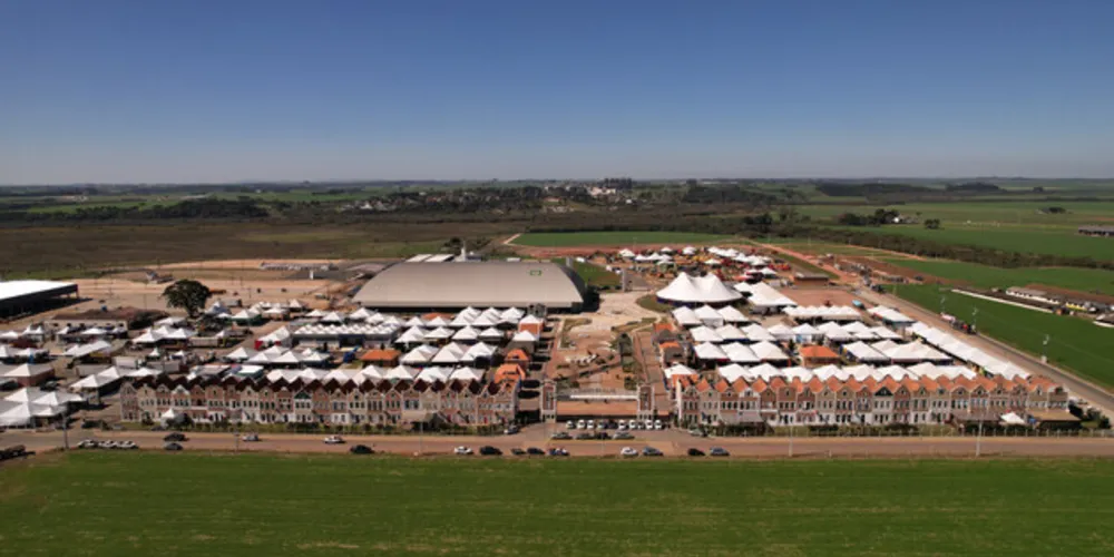 Área destinada para os expositores neste ano cresceu em 10 mil m² e agora passa a ser de 35 mil m²