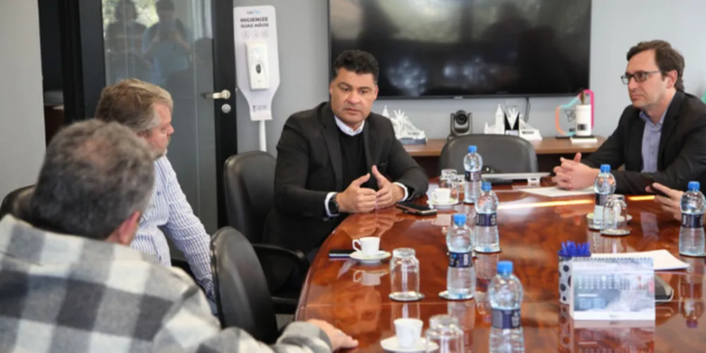 O Governo do Paraná, através da Secretaria da Inovação, fechou uma parceria com Instituto Cidades Inteligentes