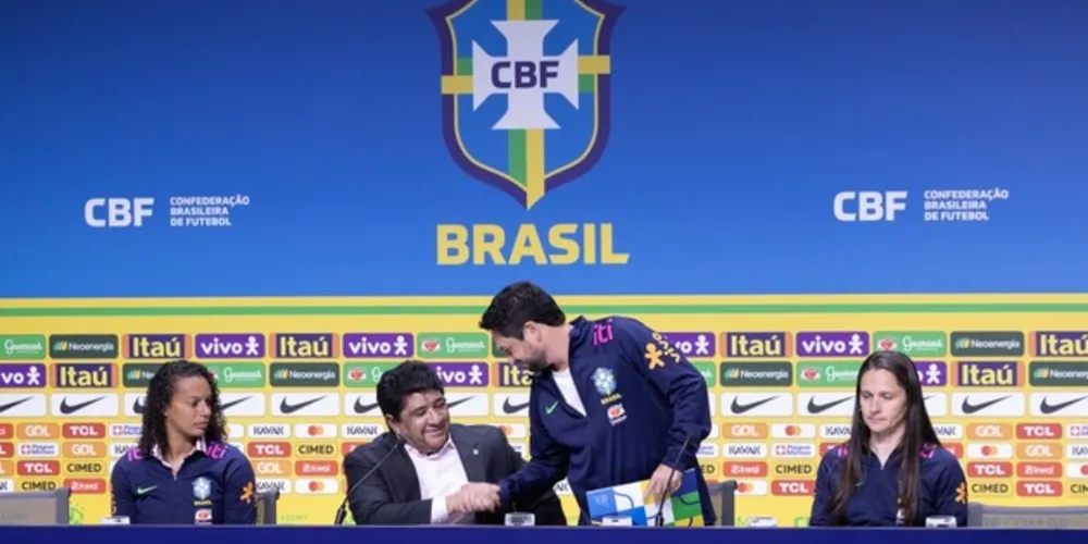 Arthur Elias foi apresentado como novo técnico da Seleção Brasileira Feminina