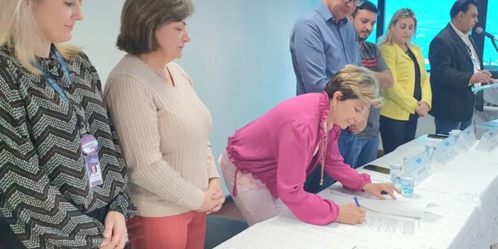 O Centro oferece acesso a serviços de psicologia escolar e clínica, atendimentos de cunho pedagógico em desenvolvimento motor, estimulação cognitiva, manejo de comportamento, artes visuais e musicalização