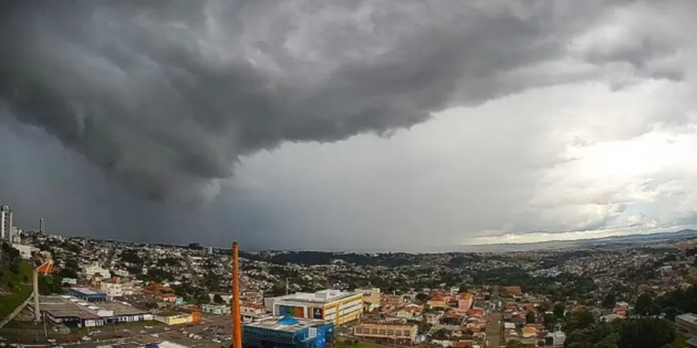 Simepar indica que há 97% de chances de chuva em Ponta Grossa