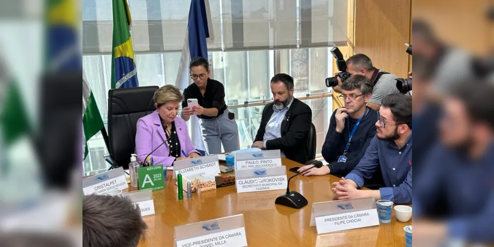 Prefeita Elizabeth fez a assinatura do protocolo nesta quinta-feira (17)