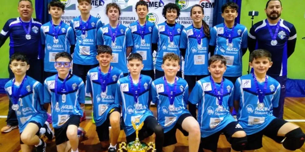 Ao todo, 34 atletas e dois integrantes da comissão técnica competiram durante o fim de semana representando Ponta Grossa