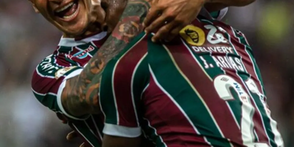 O goleiro João Paulo do Santos chegou a defender uma cobrança de pênalti, mas não conseguiu evitar a derrota para o Fluminense