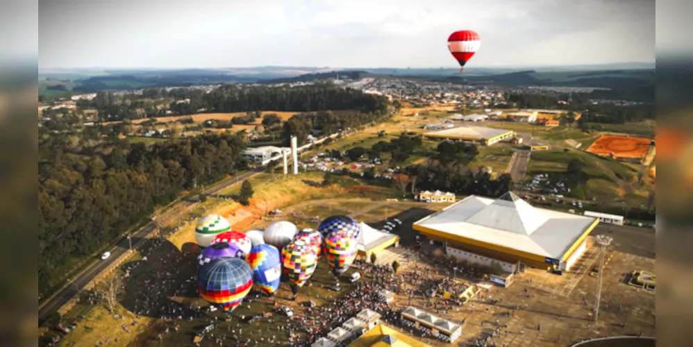 Festival de Balonismo foi um dos eventos festivos em Ponta Grossa